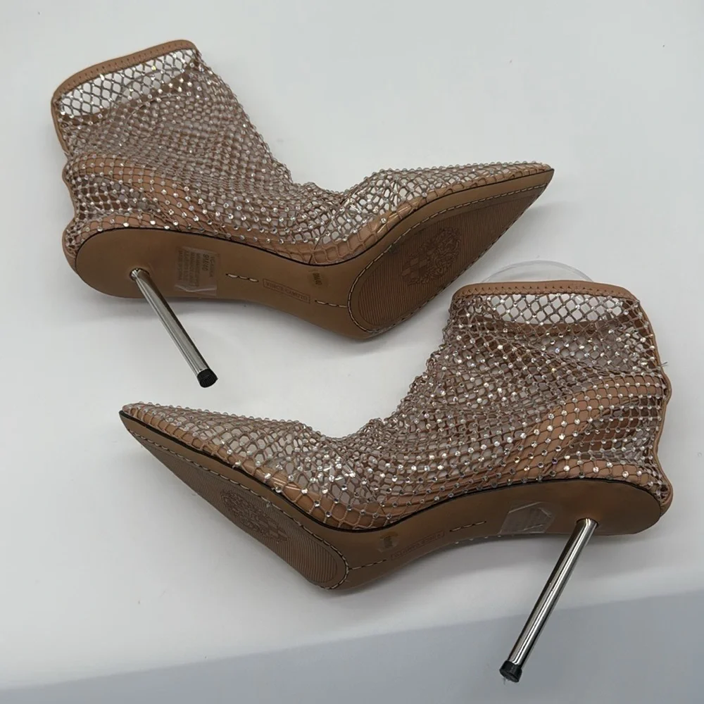 Vince Camuto vince camuto